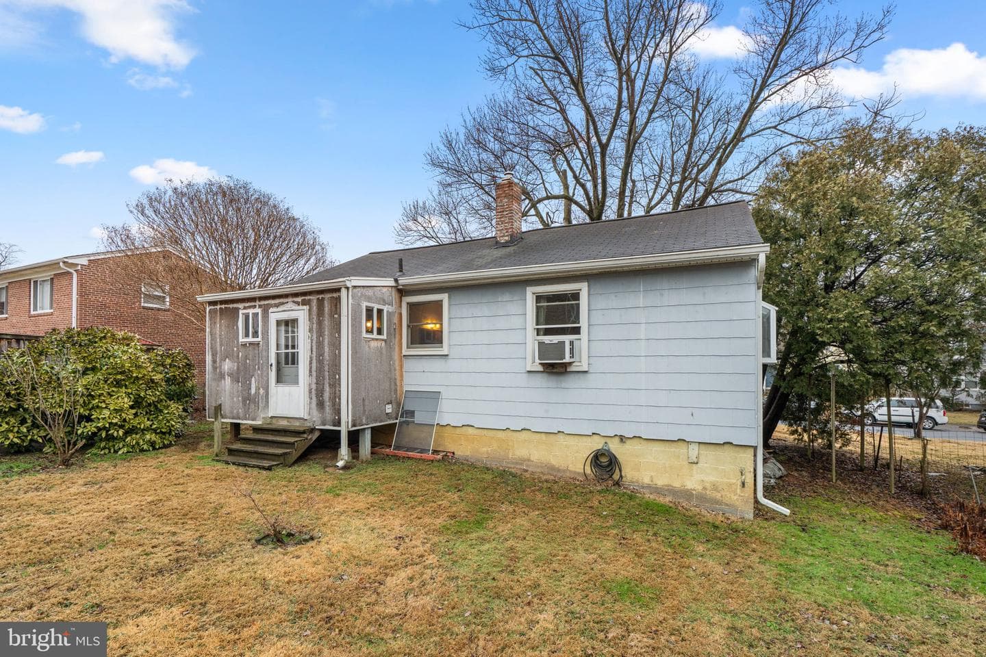 9910 Lorain Avenue photo 25