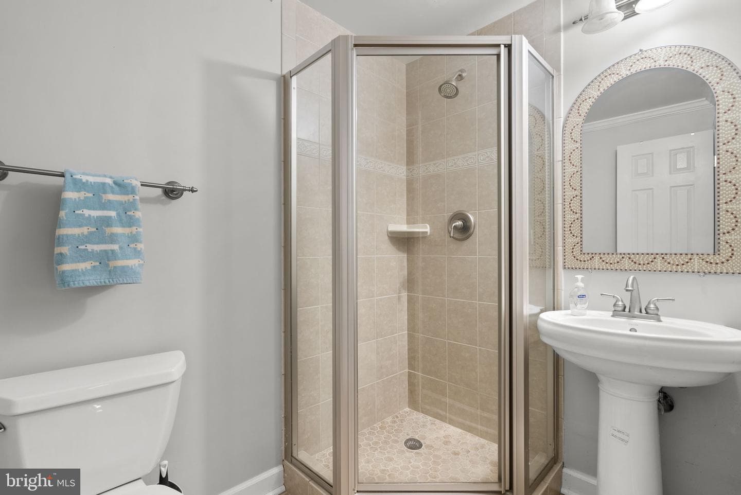 20716 Highland Hall Drive photo 36