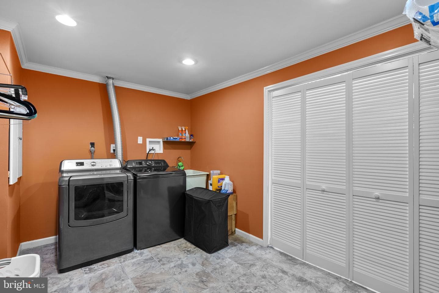 20716 Highland Hall Drive photo 37