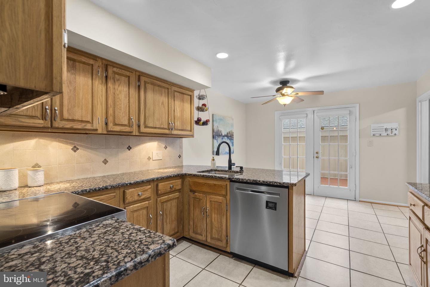 20716 Highland Hall Drive photo 7