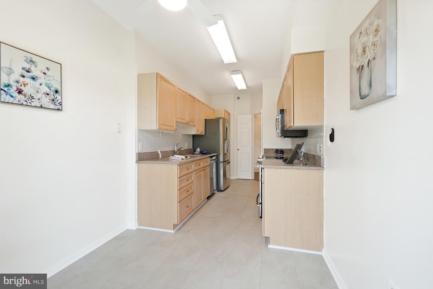 2904 N Leisure World Boulevard #403 photo 8