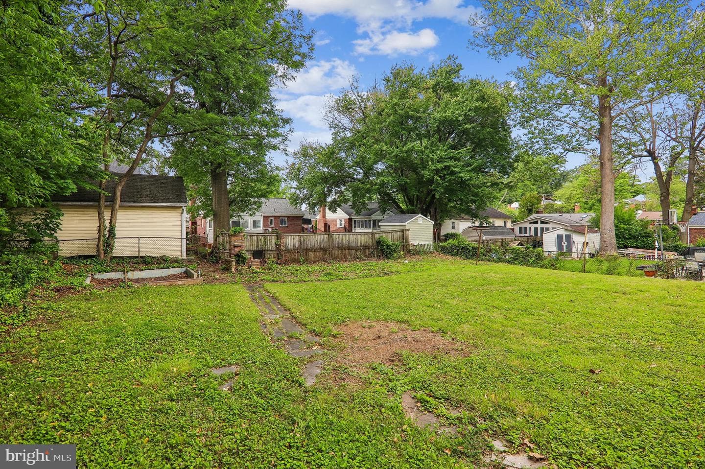2816 Harris Avenue photo 36