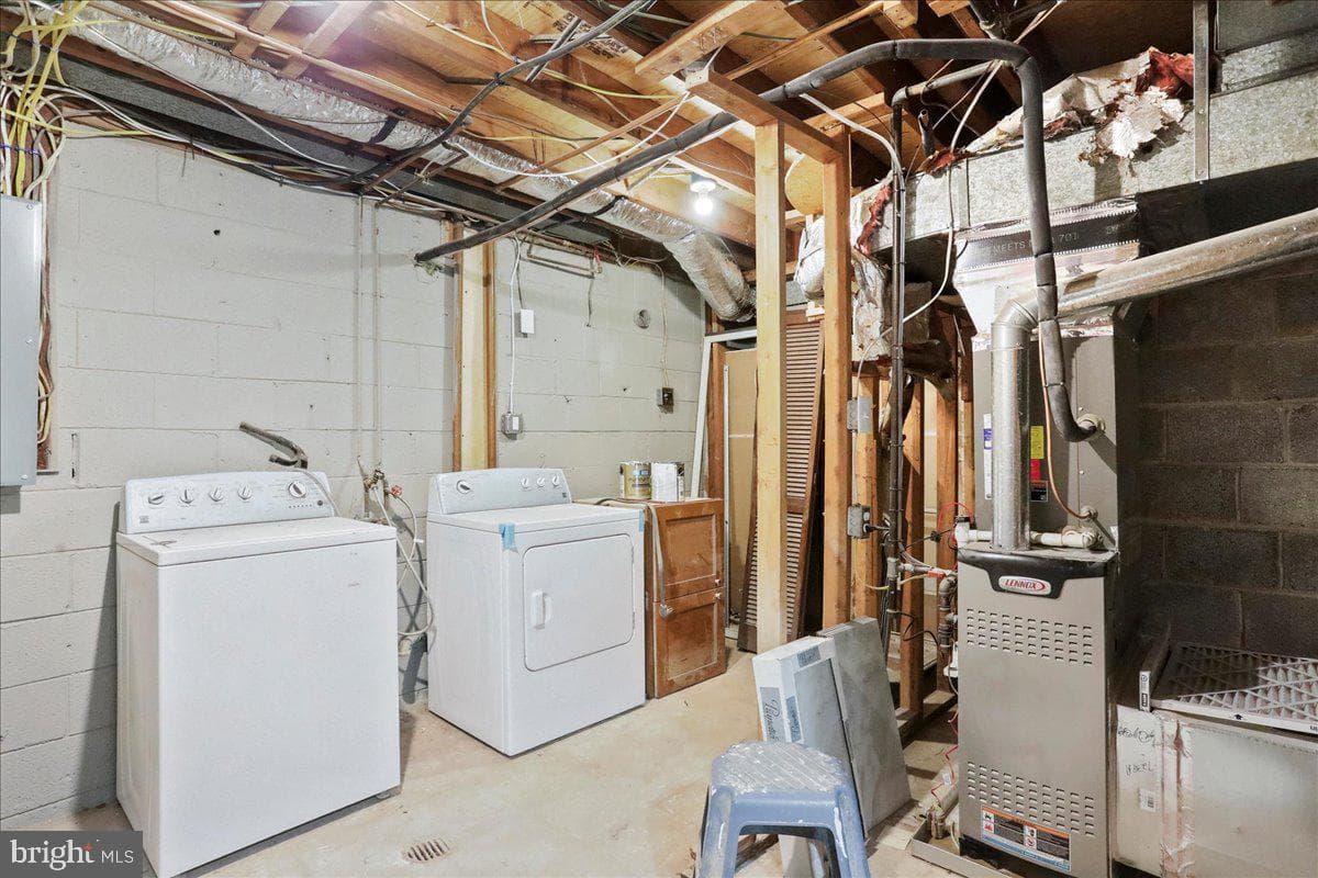 711 Cornwall Street photo 20