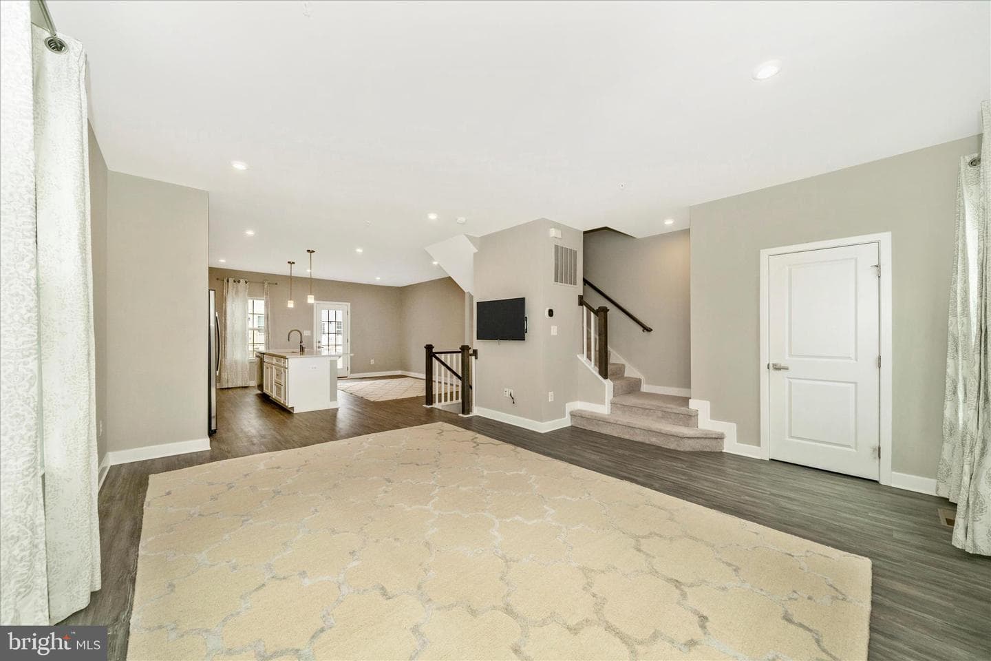 9537 Tall Oaks Road photo 10