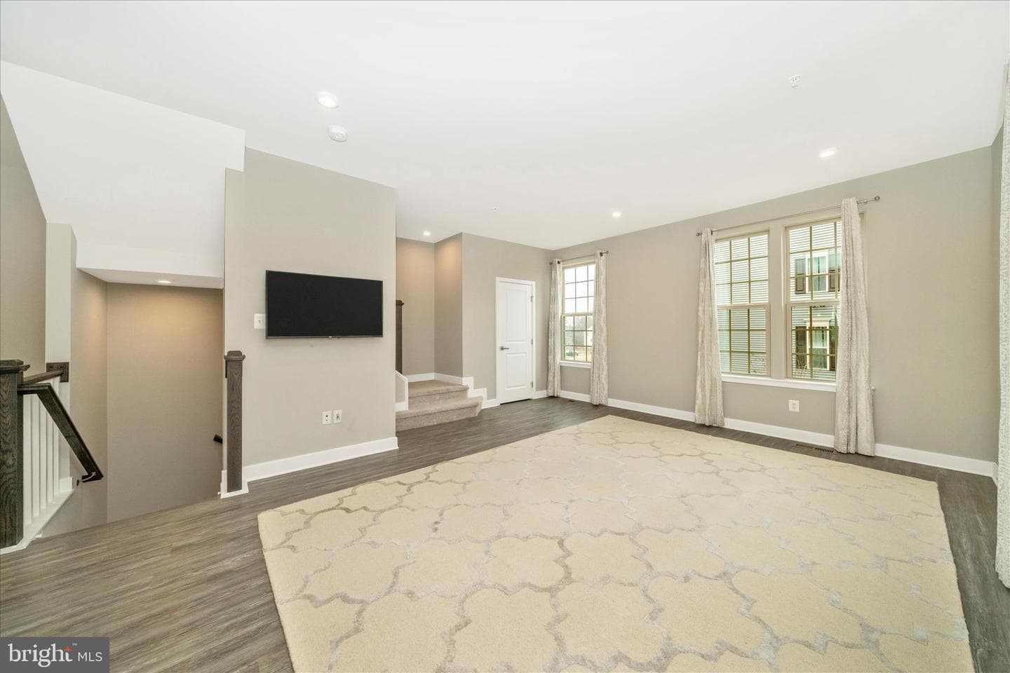 9537 Tall Oaks Road photo 11