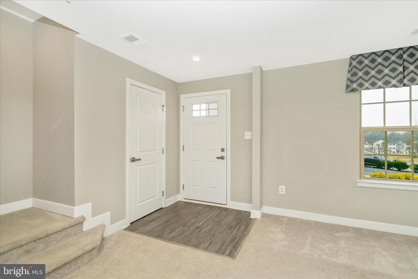 9537 Tall Oaks Road photo 3