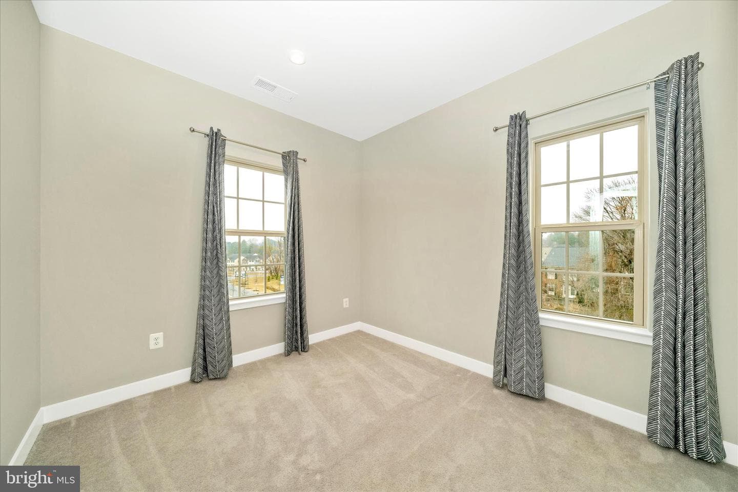 9537 Tall Oaks Road photo 34