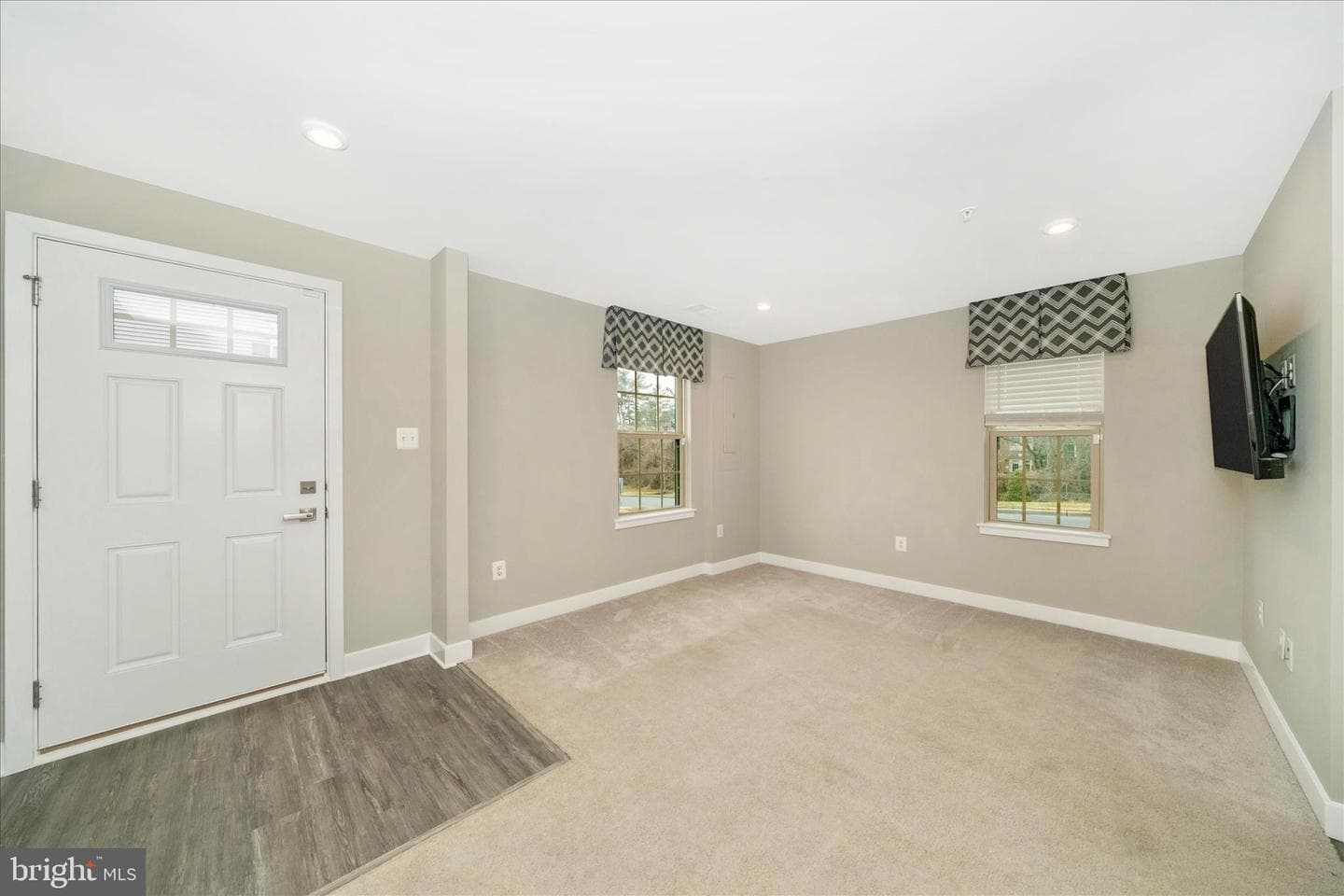 9537 Tall Oaks Road photo 4