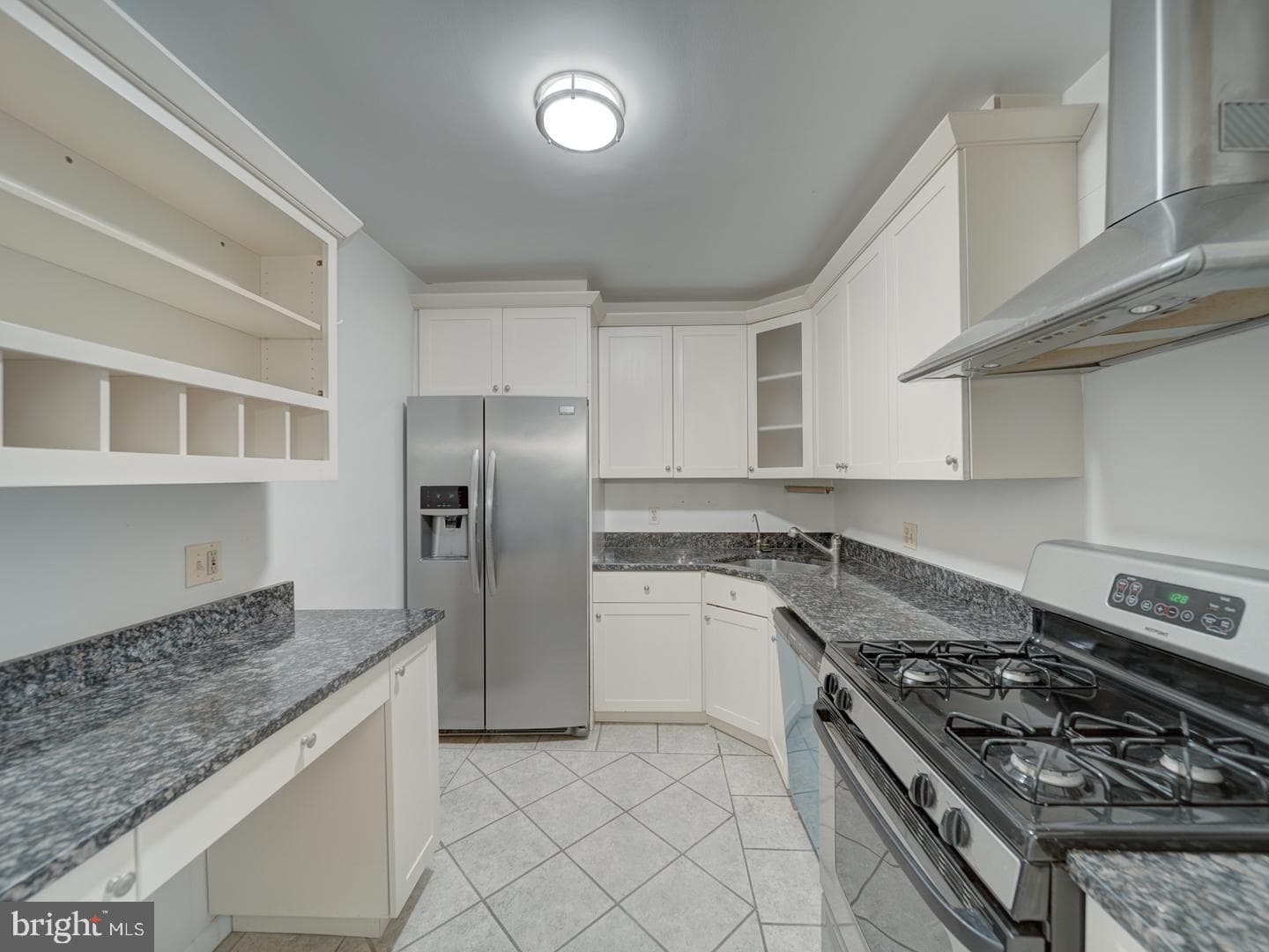 5101 River Road #411 photo 17