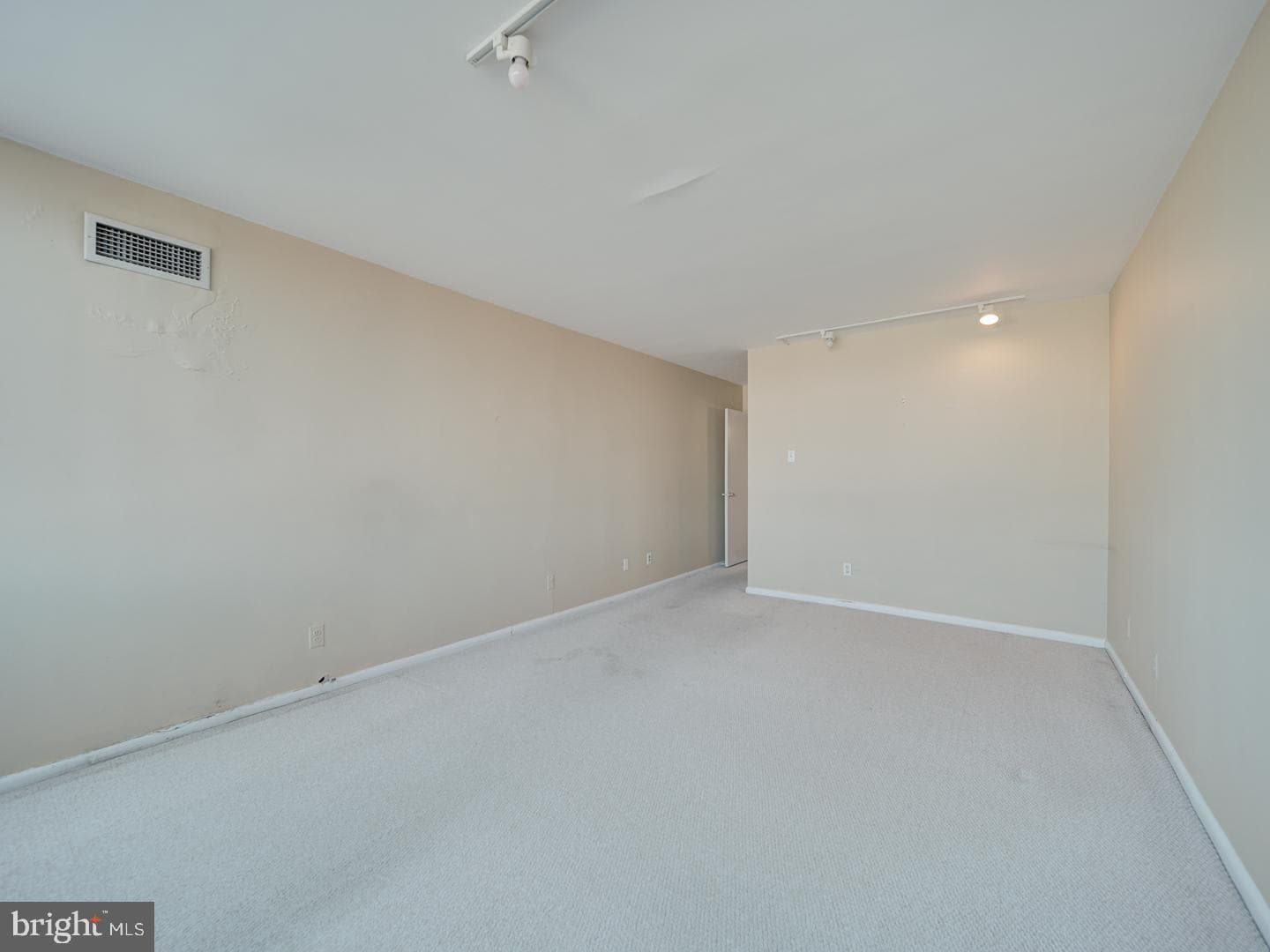 5101 River Road #411 photo 24