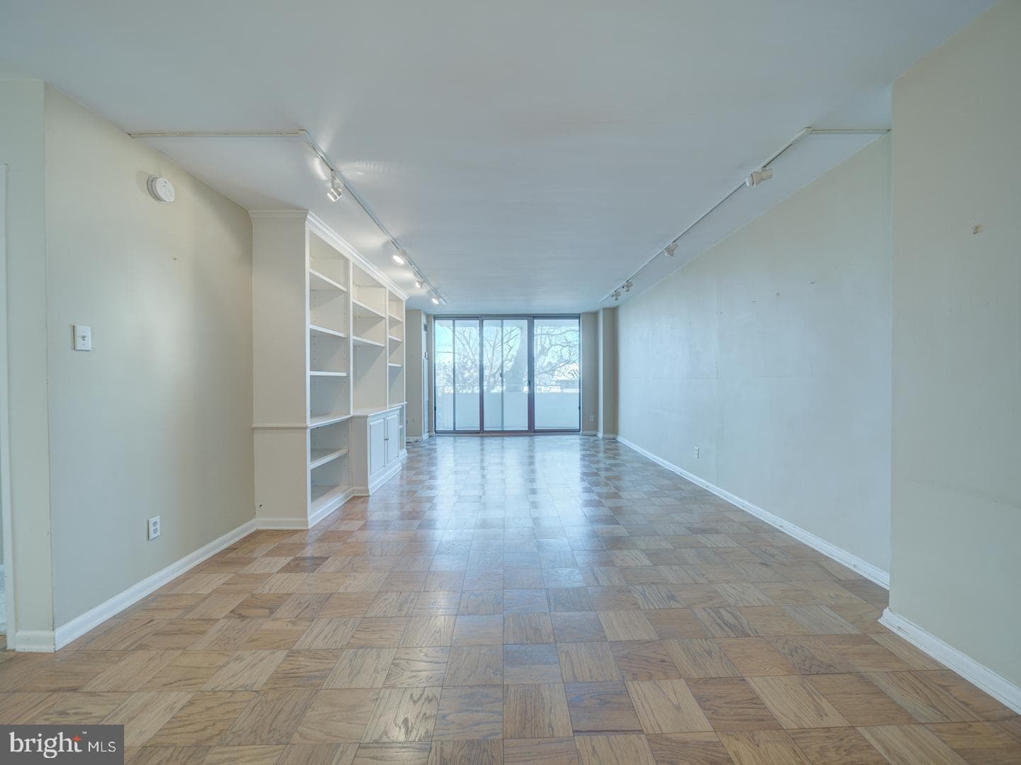 5101 River Road #411 photo 9