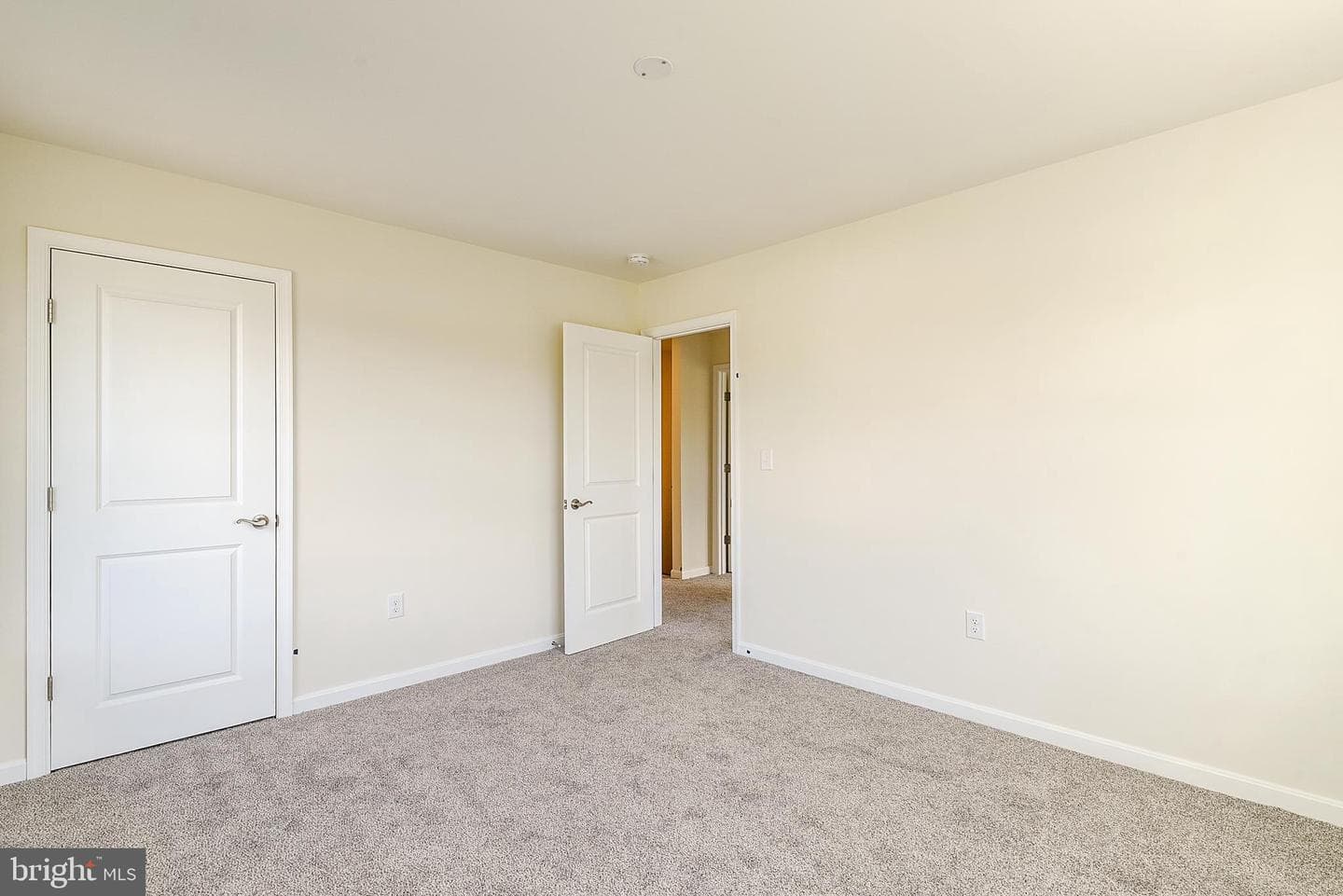 15330 Hildegard Lane photo 26