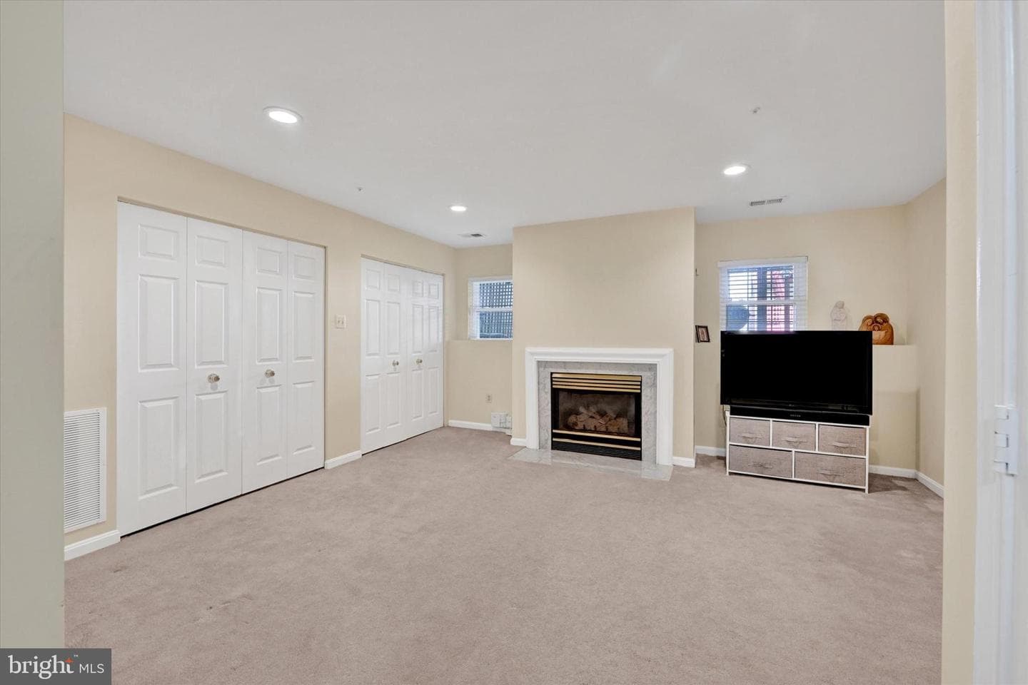 2331 Massanutten Drive photo 12