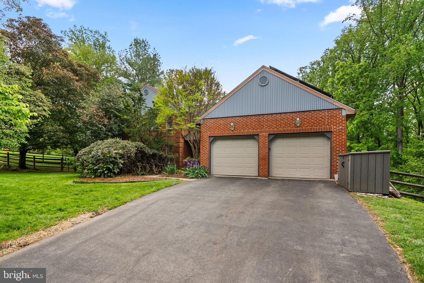15220 Redgate Drive photo 3