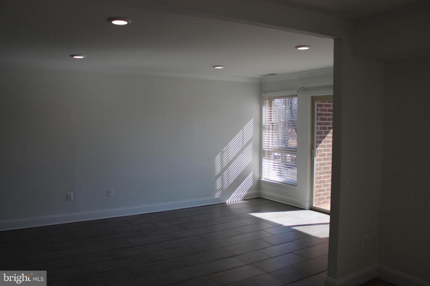 2301 Greenery Lane #103-5 photo 22