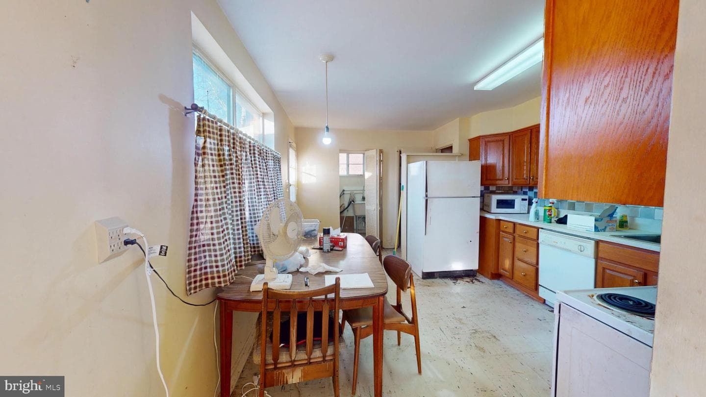 3701 Kenway Street photo 10