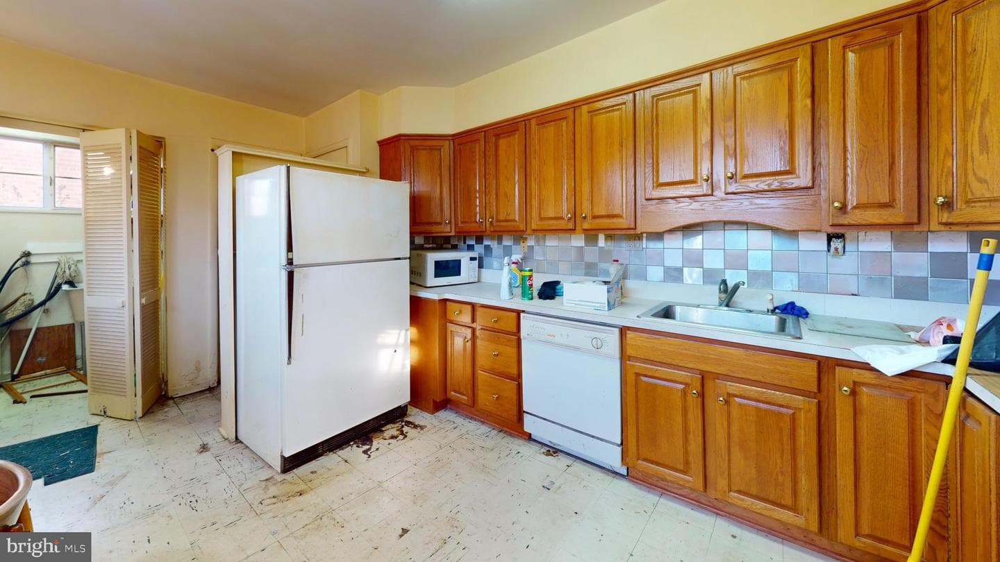 3701 Kenway Street photo 23
