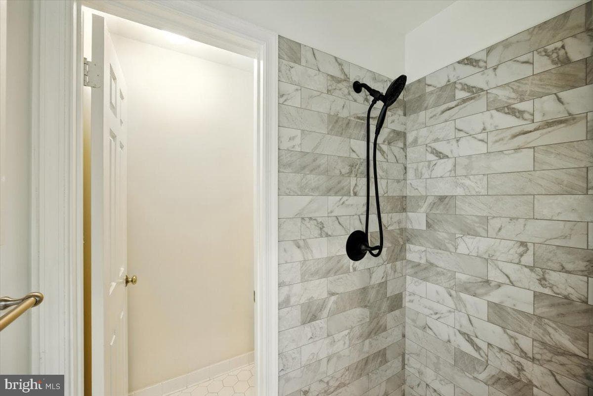 20314 Butterwick Way photo 34