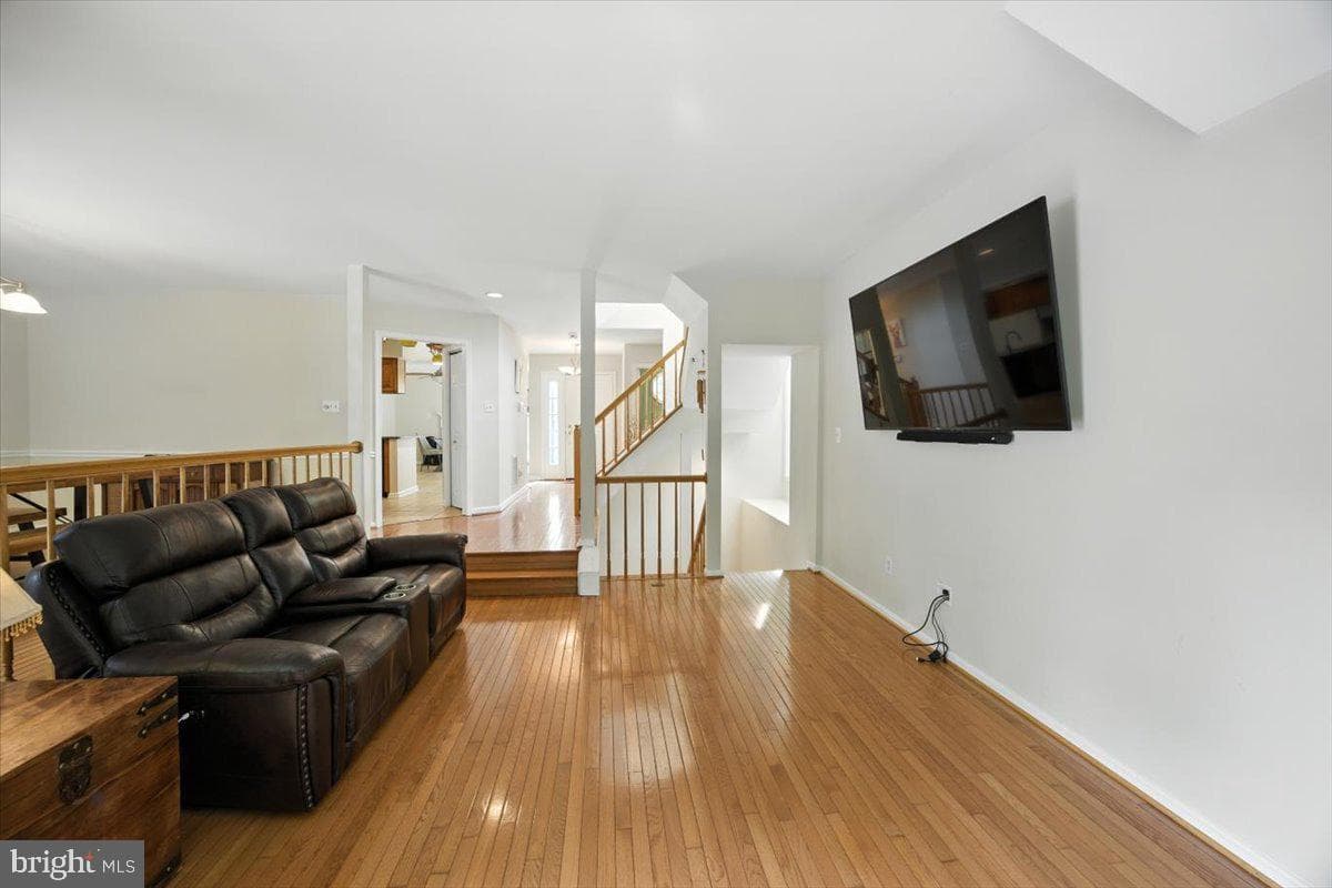 20314 Butterwick Way photo 5