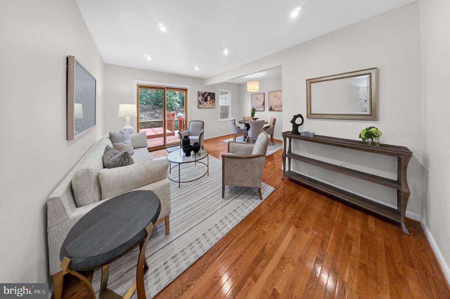 11315 Palisades Court photo 4