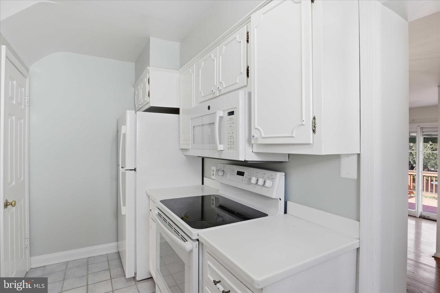 10010 Raynor Road photo 17
