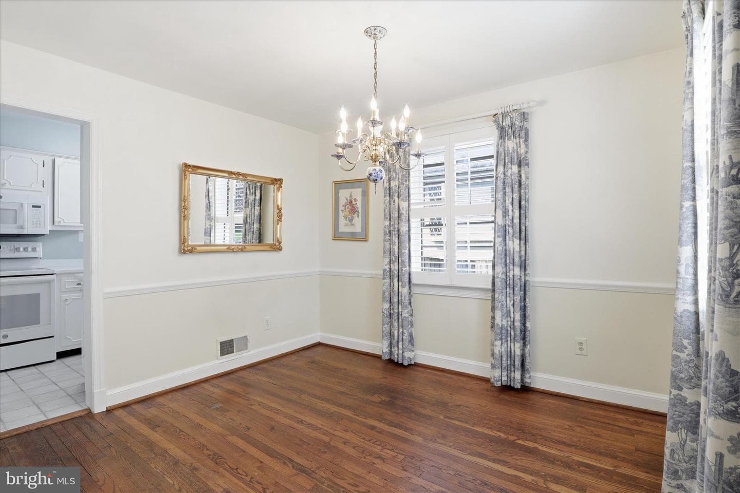 10010 Raynor Road photo 6