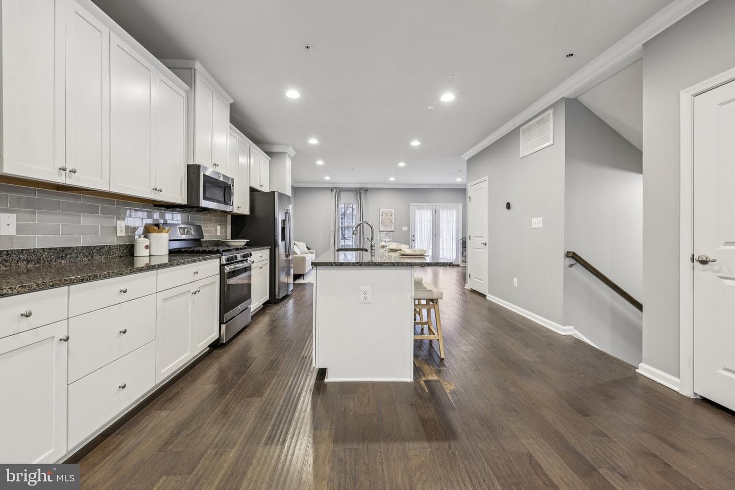 1605 Regent Manor Court photo 16