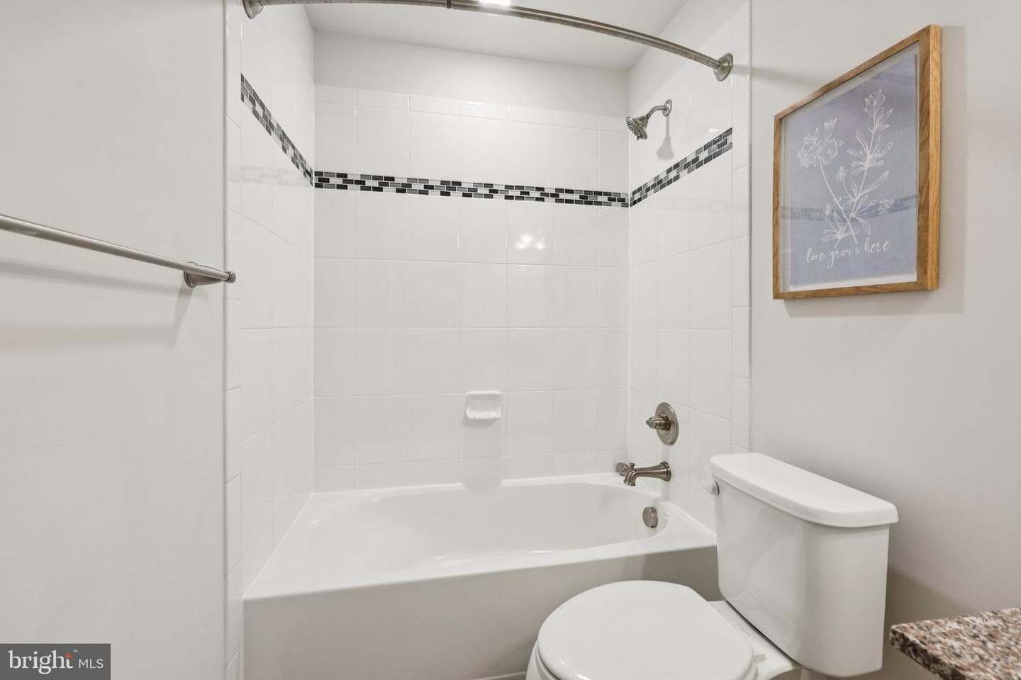 1605 Regent Manor Court photo 36