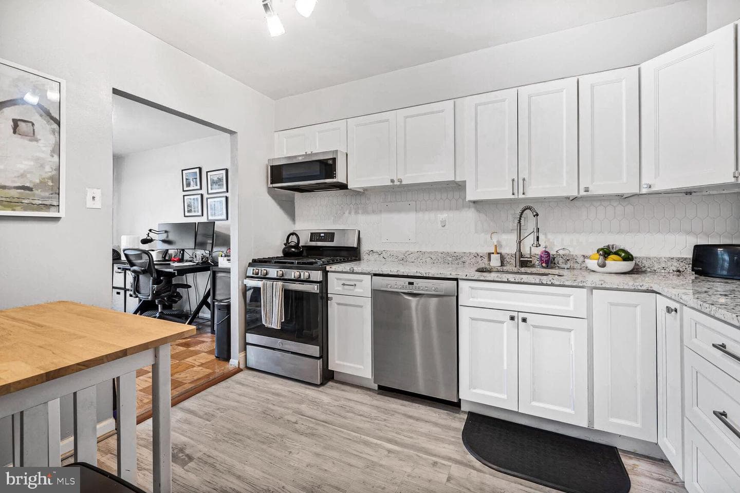 9900 Georgia Avenue #27-113 photo 4