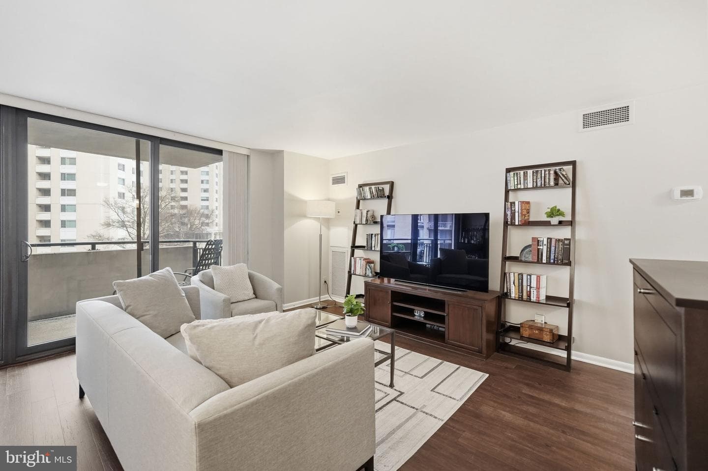 4620 N Park Avenue #611e photo 4