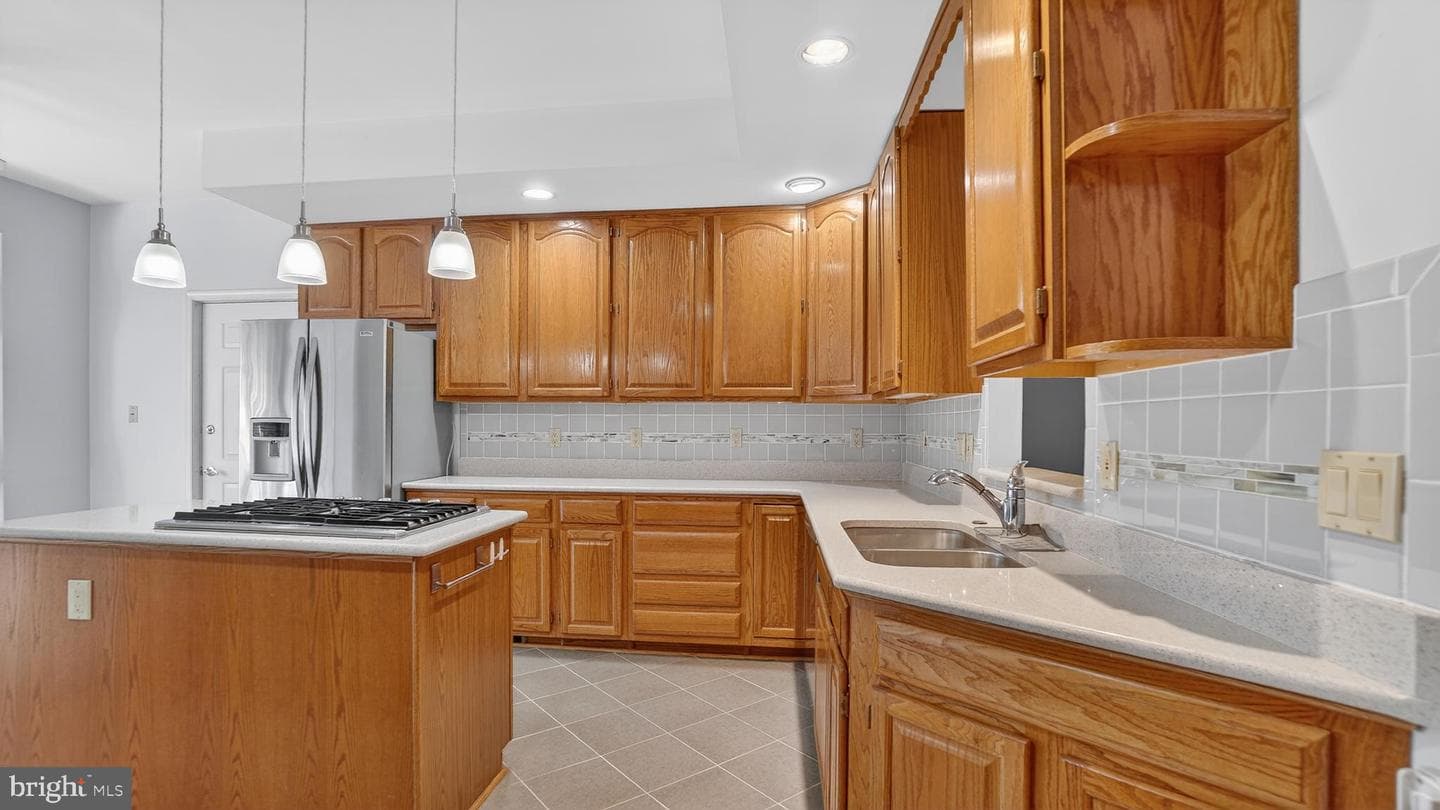 15022 Snowden Drive photo 34