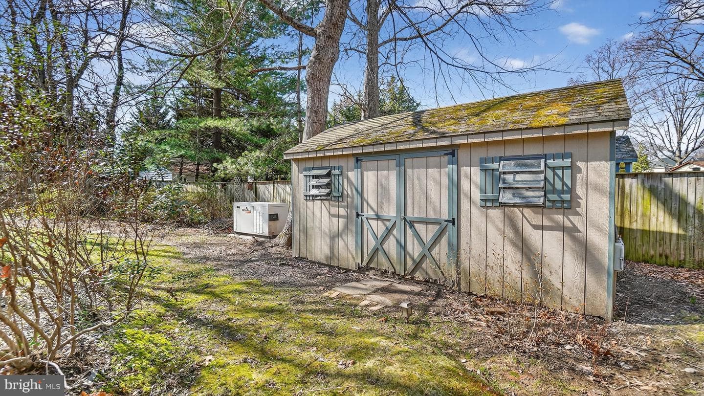 15022 Snowden Drive photo 79