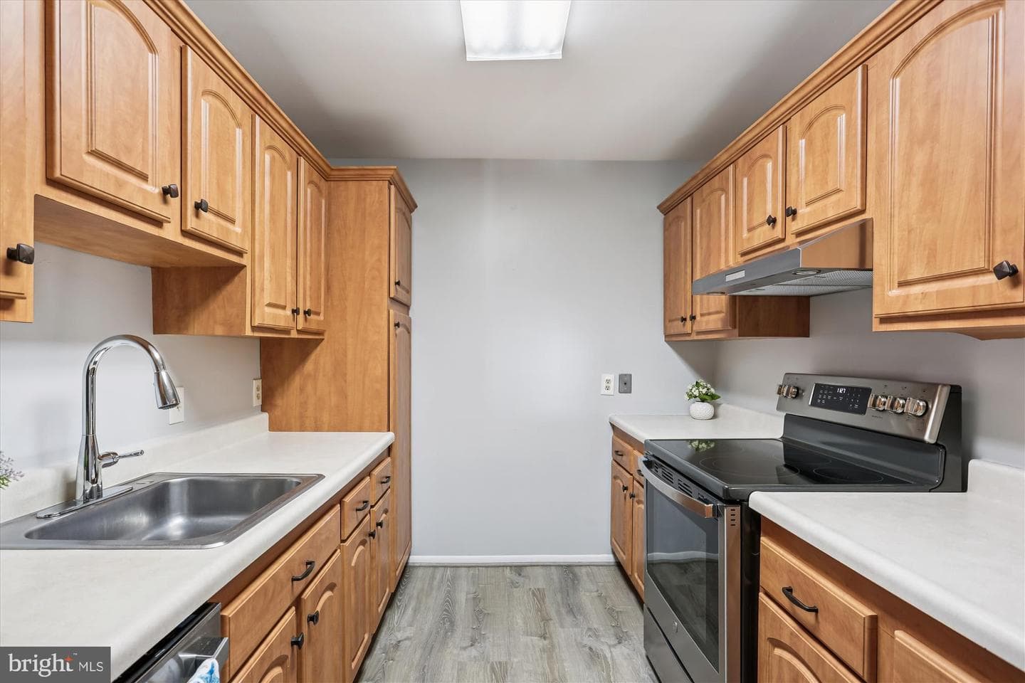 15032 Westholm Court #268-D photo 13