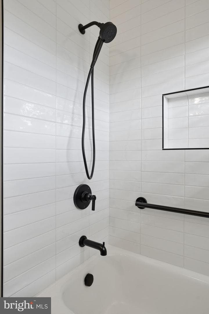 1306 Abbott Road photo 18