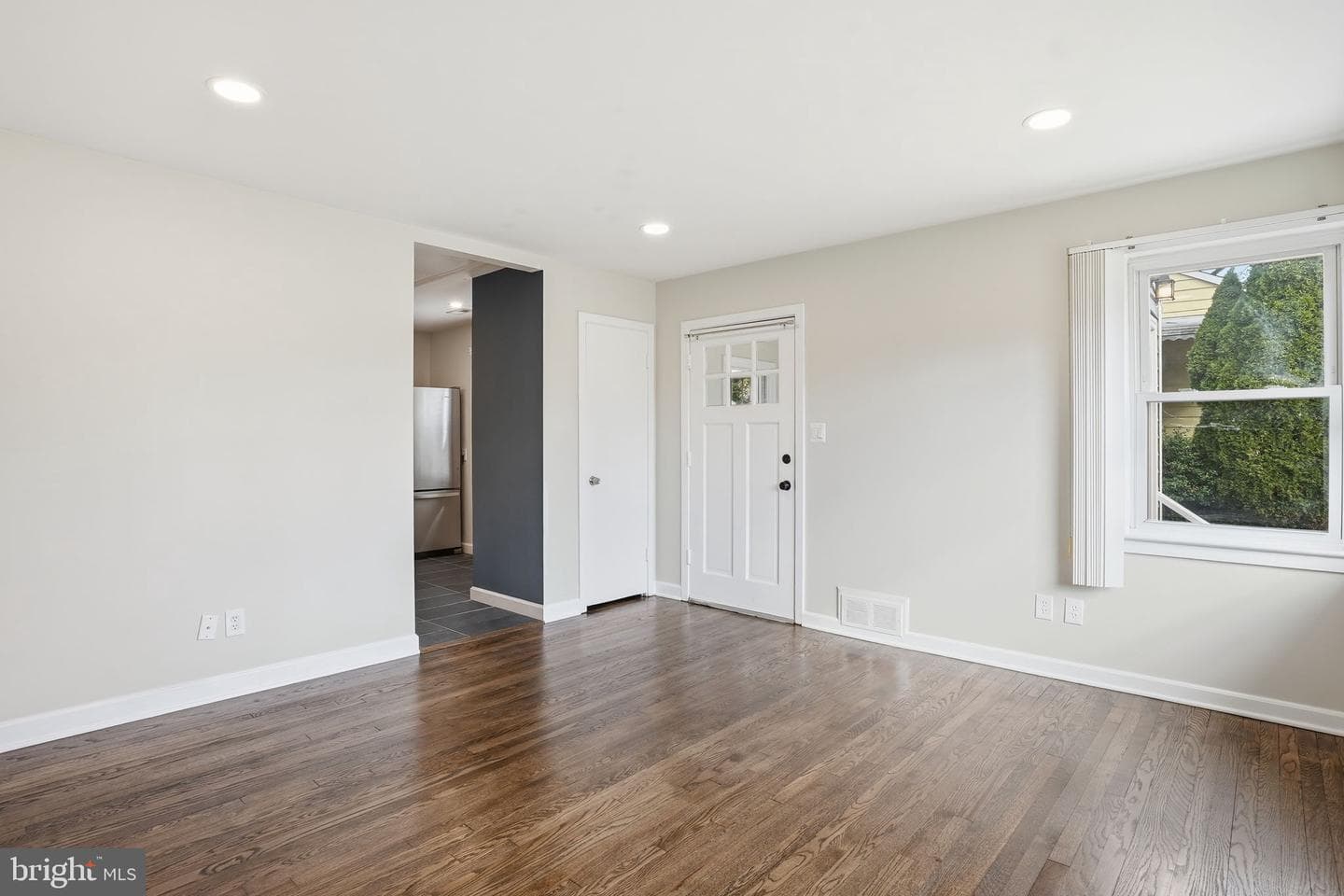 1306 Abbott Road photo 7