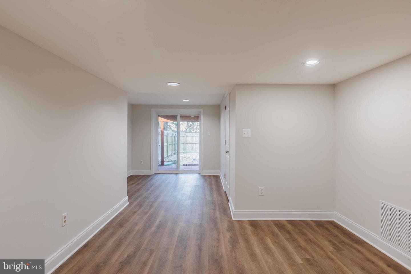 1014 Copperstone Court photo 31