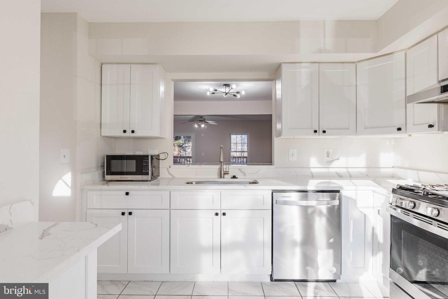 1014 Copperstone Court photo 4