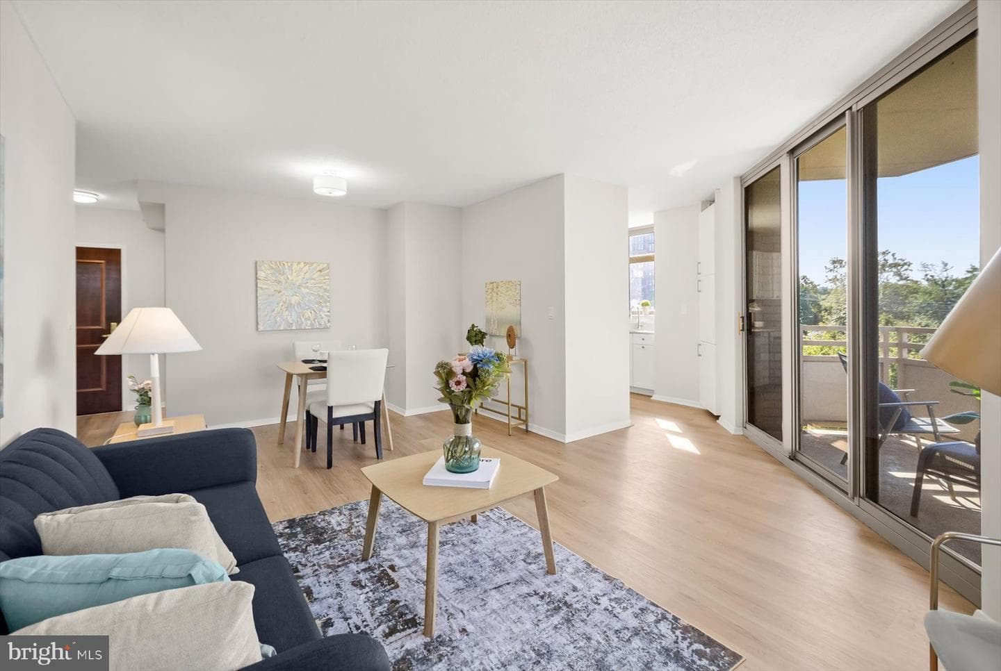 7111 Woodmont Avenue #402 photo 6