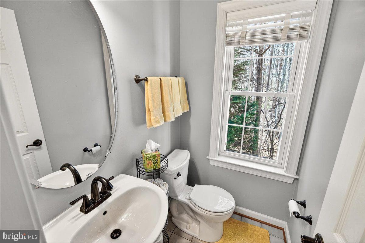 21 Hackett Court photo 45