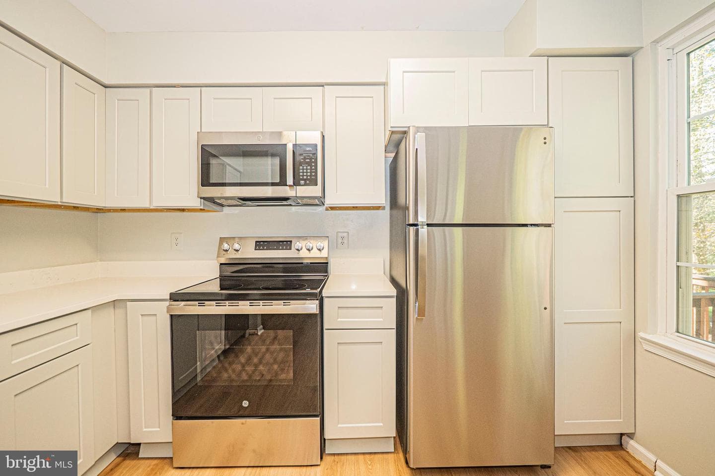 7721 Majestic Way photo 13