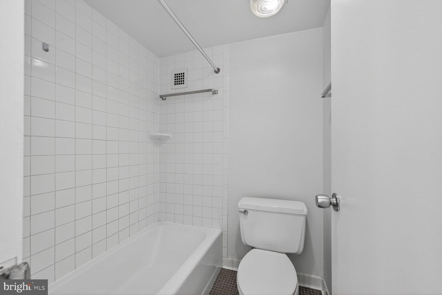 5500 Friendship Boulevard #2117n photo 16