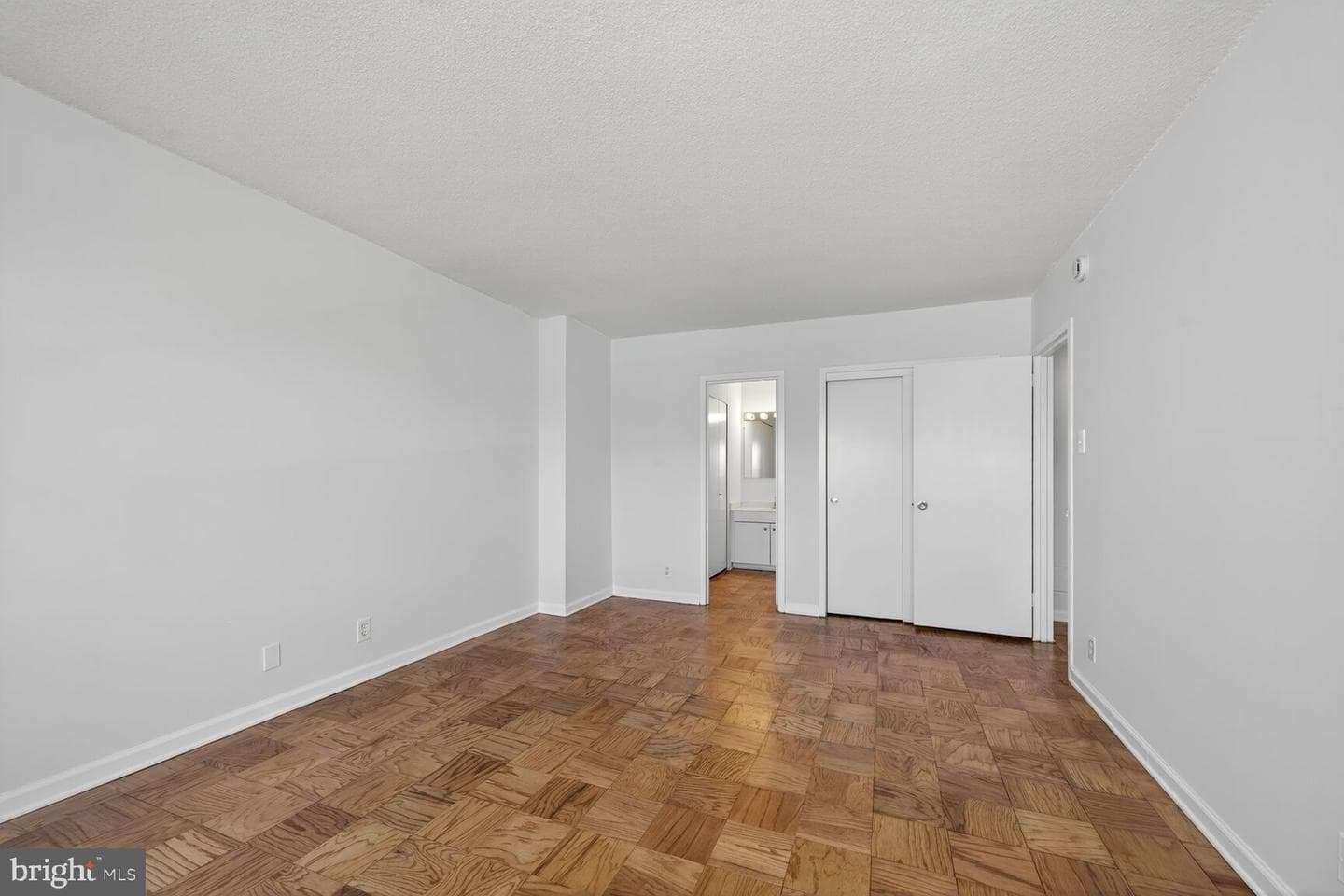 5500 Friendship Boulevard #2117n photo 8