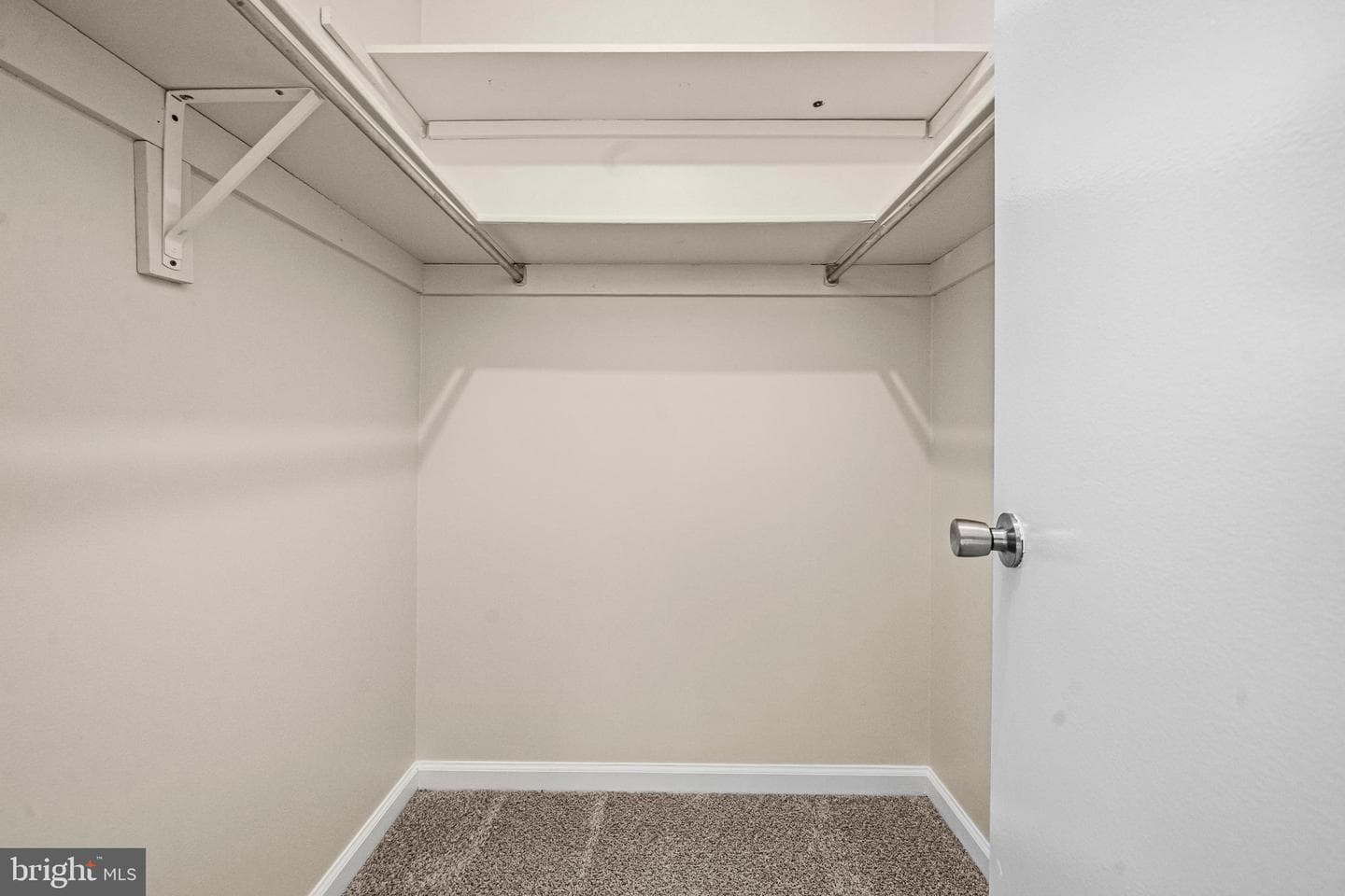 7818 Briardale Terrace photo 25