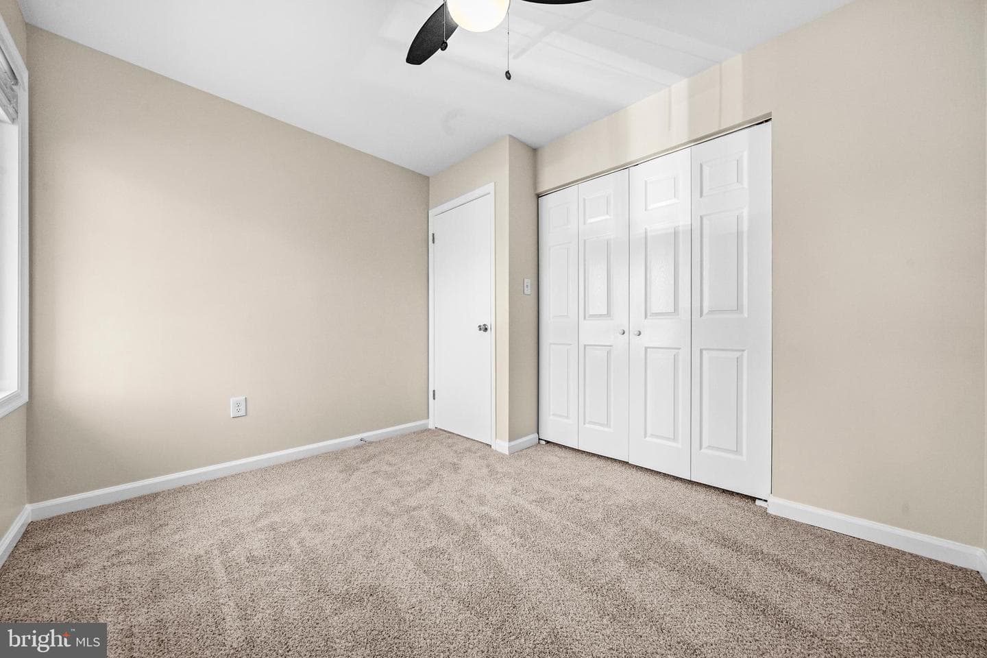 7818 Briardale Terrace photo 26