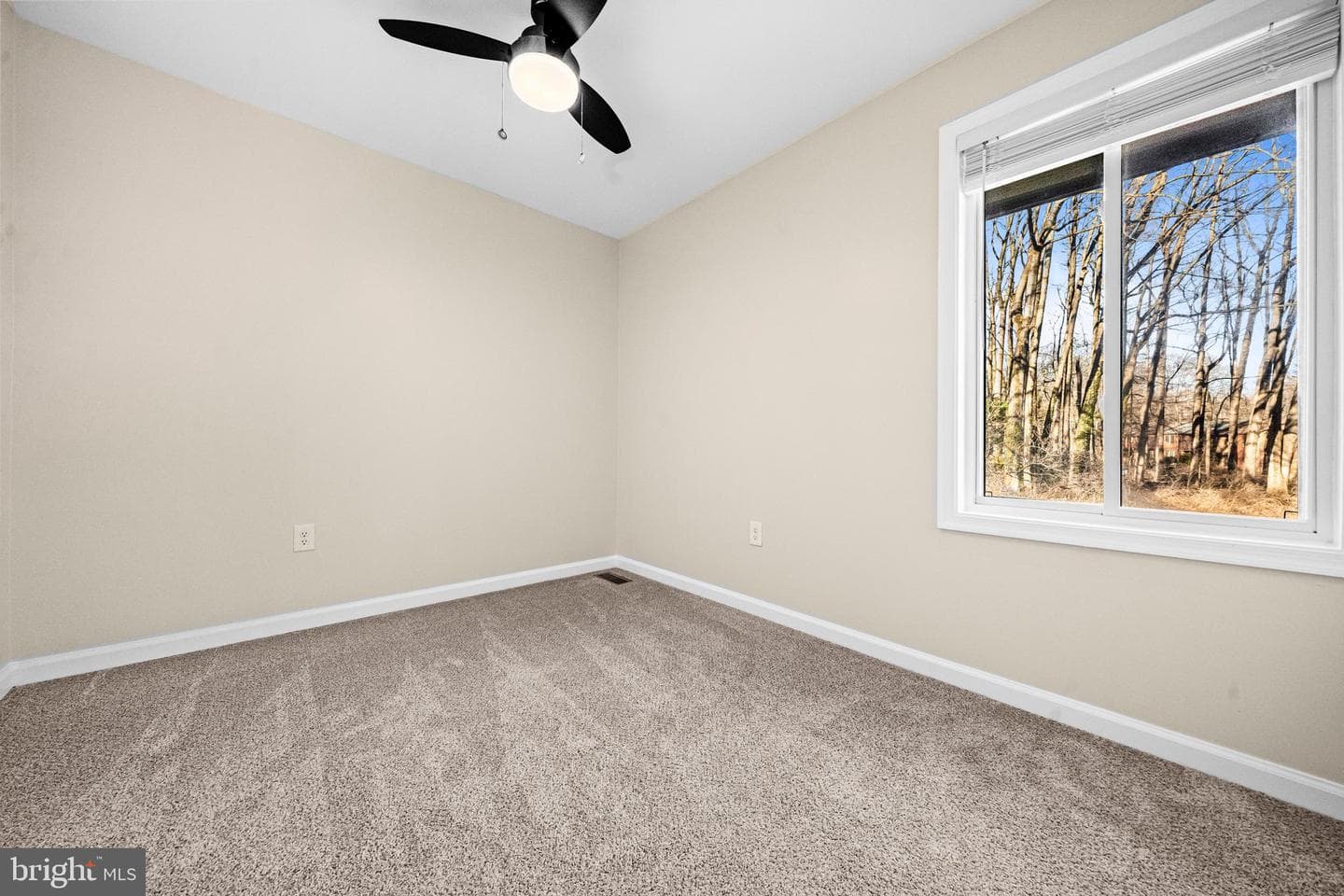 7818 Briardale Terrace photo 27