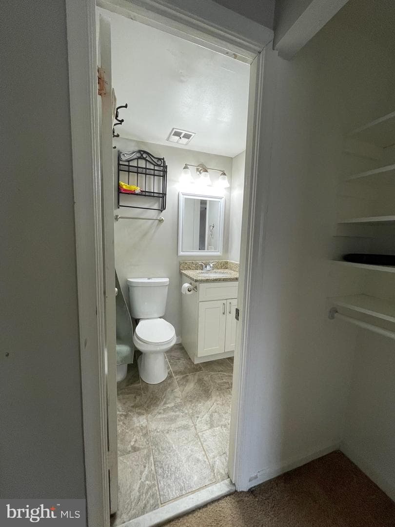 20503 Strath Haven Drive photo 19