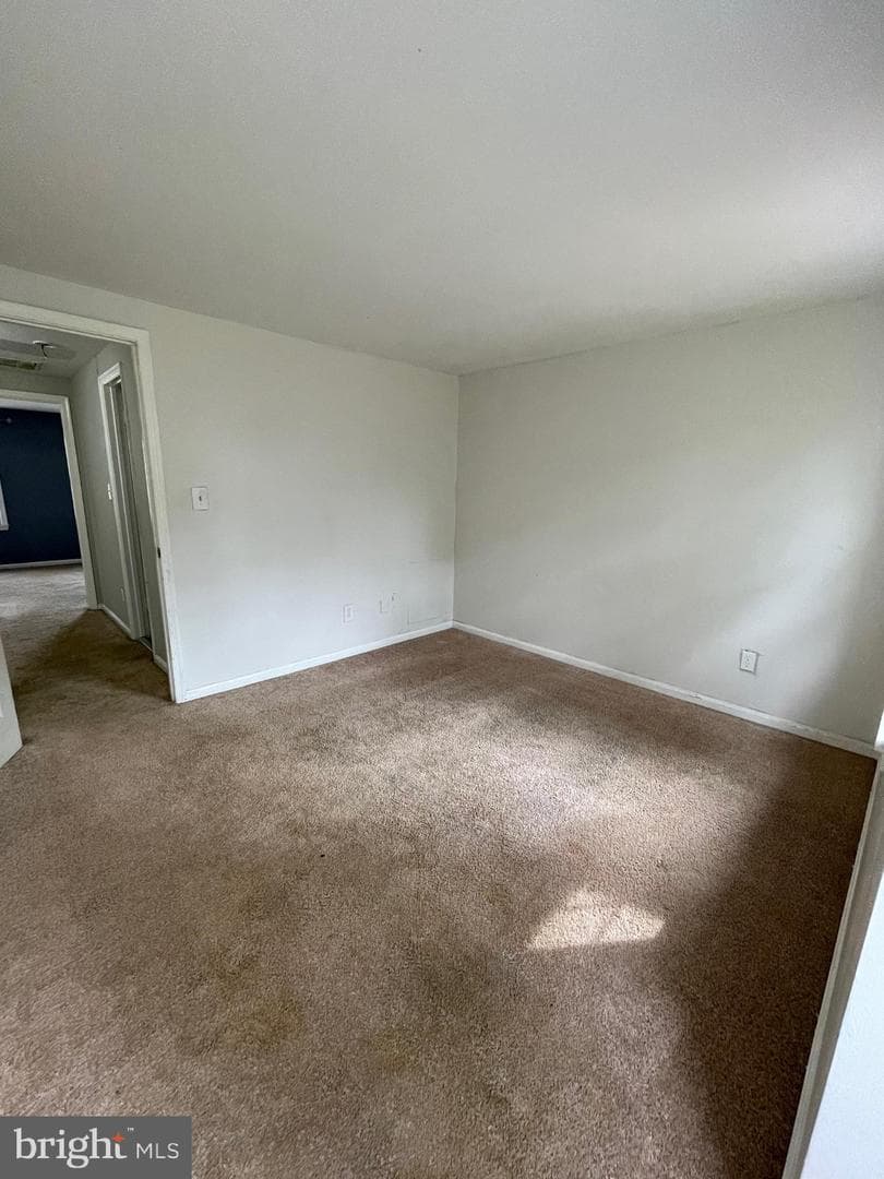 20503 Strath Haven Drive photo 24