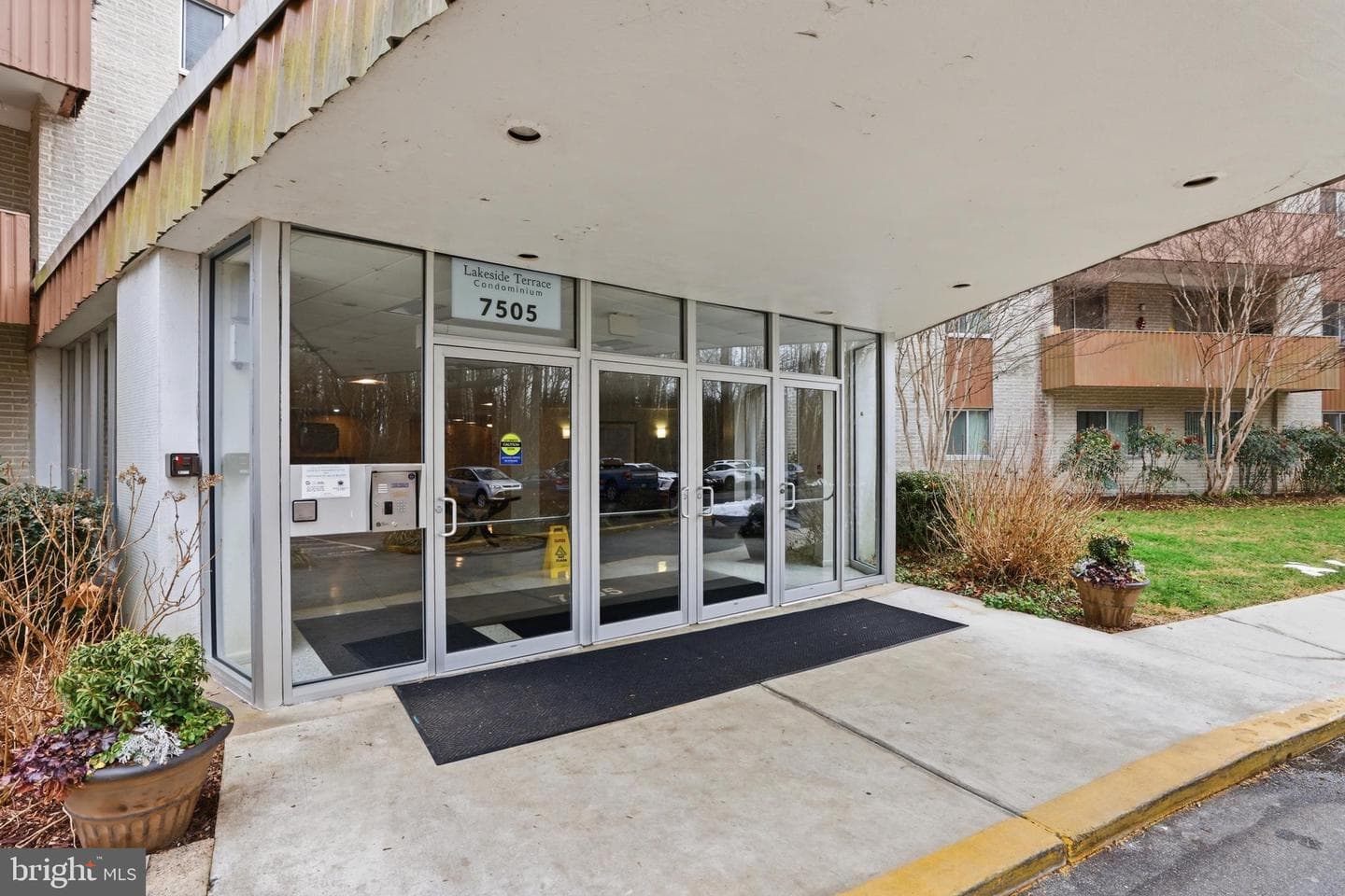 7505 Democracy Boulevard #a-123, Bethesda