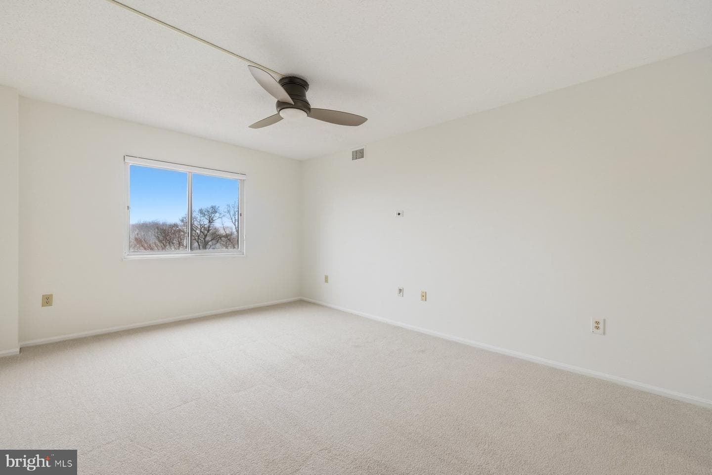 15107 Interlachen Drive #2-801 photo 22