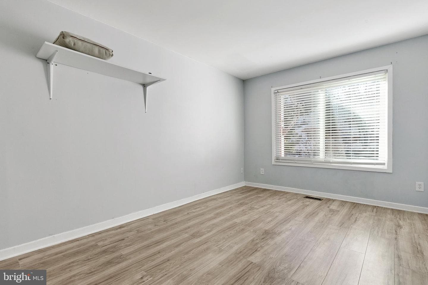 9841 Sailfish Terrace photo 21